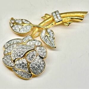 Vintage NOLAN MILLER Gold Tone Austrian Crystal Rose LARGE Statement Brooch Pin